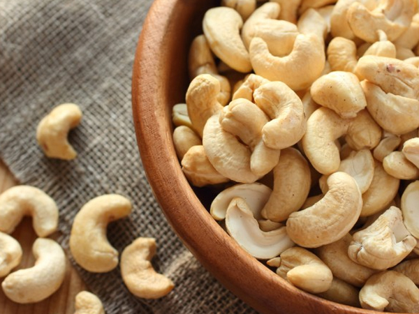 Provide all kinds of cashew